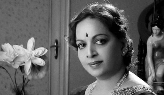 एक्टर महेश बाबू ने मां विजया निर्मला को दी अंत‍िम व‍िदाई, भावुक द‍िखा पर‍िवार