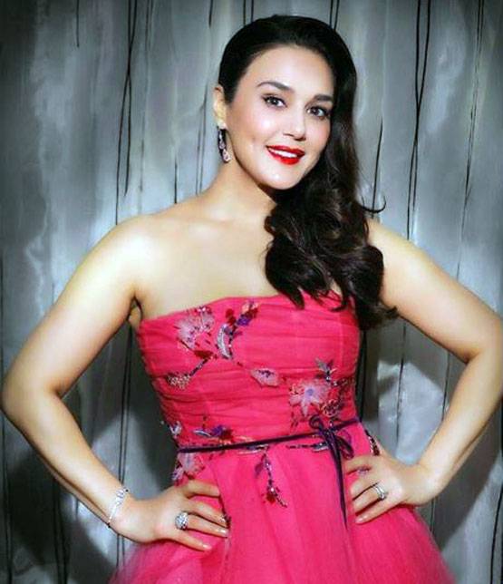 फिल्मों में कामयाबी के बाद ये है बॉलीवुड की एक्ट्रेसेस का नया ठिकाना?