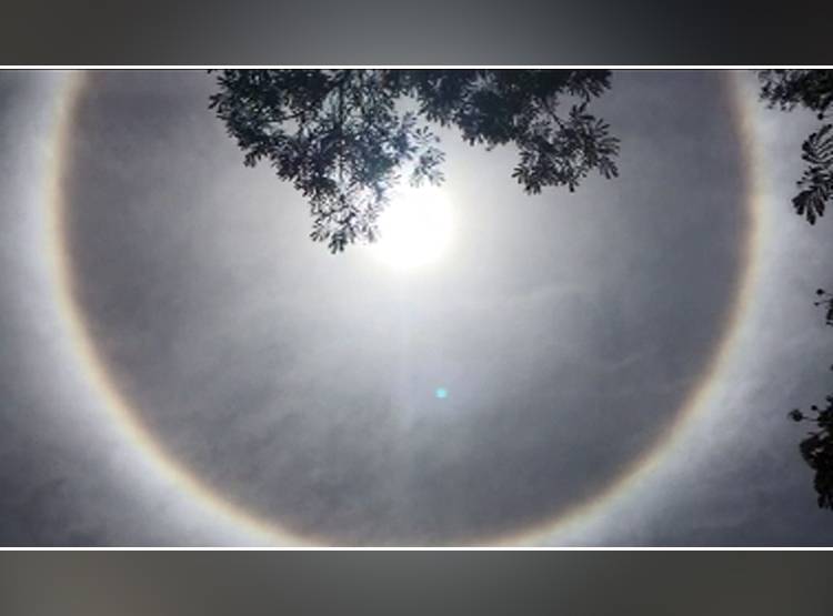 जब सूरज के चारों ओर द‍िखी अनोखी र‍िंग, हैरत में थे लोग