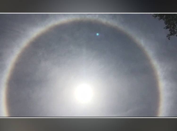 जब सूरज के चारों ओर द‍िखी अनोखी र‍िंग, हैरत में थे लोग