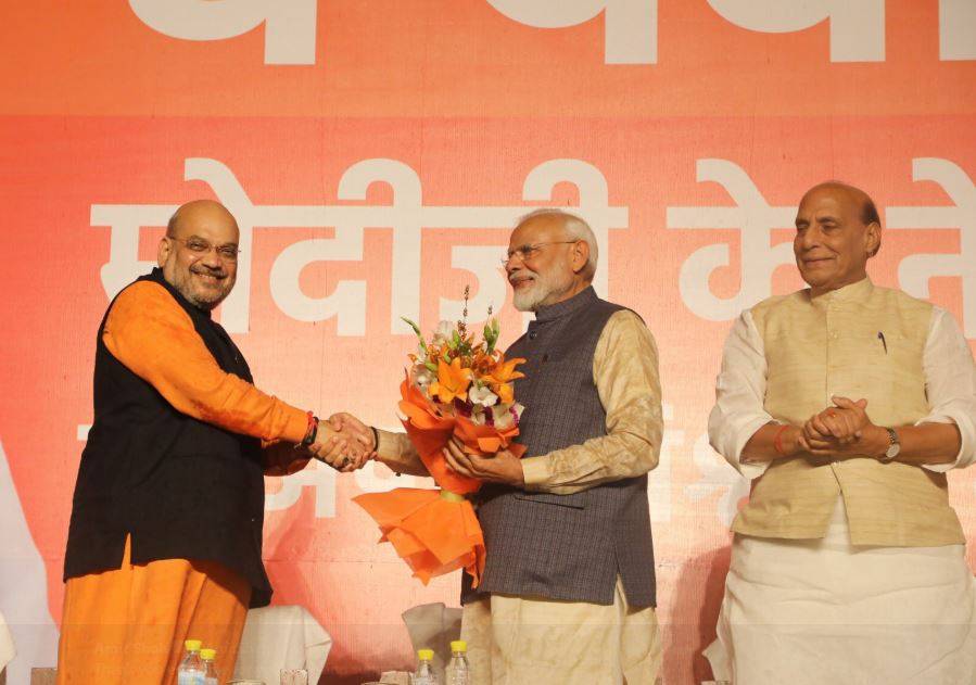 चीन और PAK के मुकाबले भारत की सेनाओं को मिलता है कितना पैसा