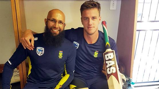 अमला के वनडे में 8000 रन, टूटते-टूटते बचा कोहली का बड़ा रिकॉर्ड