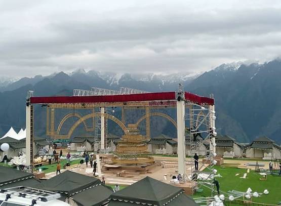 शाही शादी में 5 करोड़ के फूल, बाहुबली जैसा सेट, दिखेगा फिल्मी जलवा