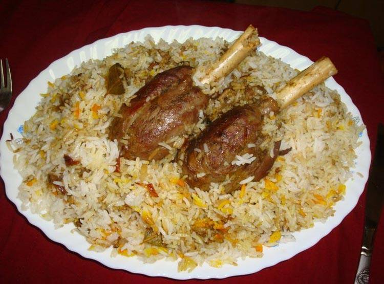 कुत्ते के मांस से बन रही थी बिरयानी! सच ने उड़ाए होश