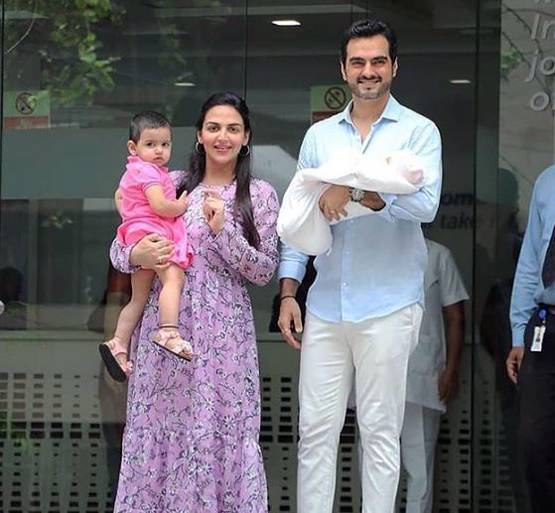 ड‍िलीवरी के बाद ईशा ने कराया हेयर कलर, नाराज फैंस दे रहे सलाह