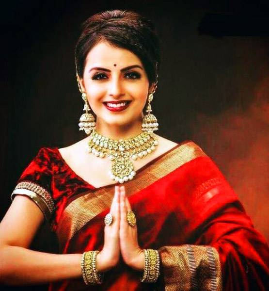 सर्वगुण संपन्न: TRP पाने को मेकर्स का नया दांव, बहू को द‍िया यूं मॉर्डन लुक