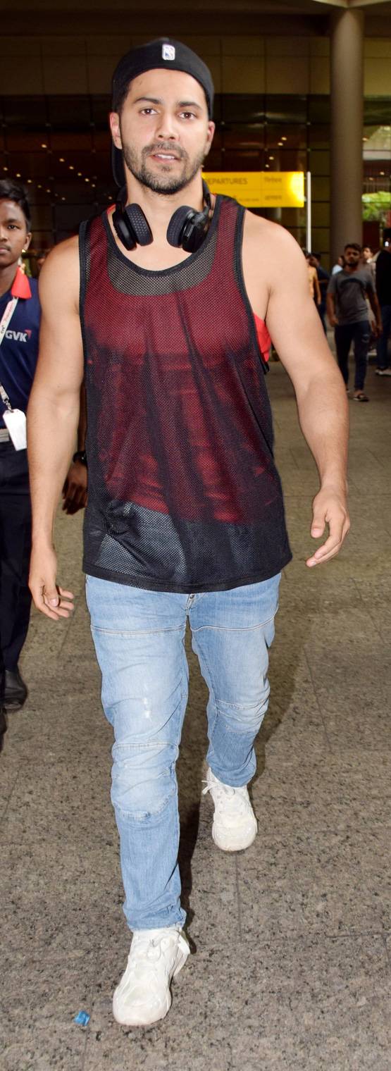 क्या गर्लफ्रेंड संग वैकेशन पर निकले वरुण धवन? दिखा एयरपोर्ट लुक