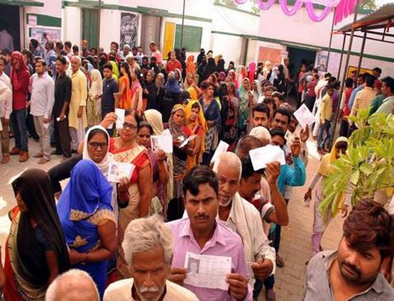 प्रधानमंत्री मोदी ने बताया EVM का 32 साल का इतिहास, ये पार्टी लाई EVM