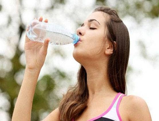 इन 5 कारणों से भी बढ़ता है मोटापा, कहीं आप तो नहीं करते ये गलतियां