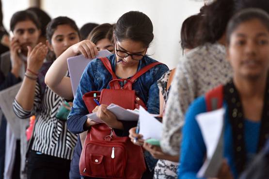 ये हैं पिछले 5 साल के JEE Advanced एग्जाम टॉपर्स, यहां लिया एडमिशन