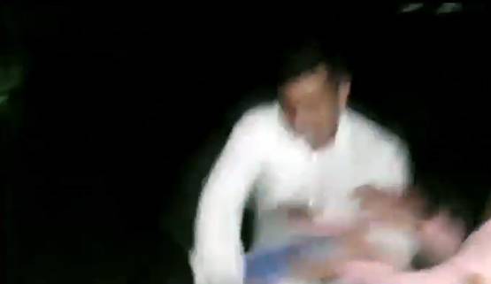 UP: GRP ने पत्रकार के कपड़े उतारे, पीटा, चेहरे पर पेशाब किया, वीडियो