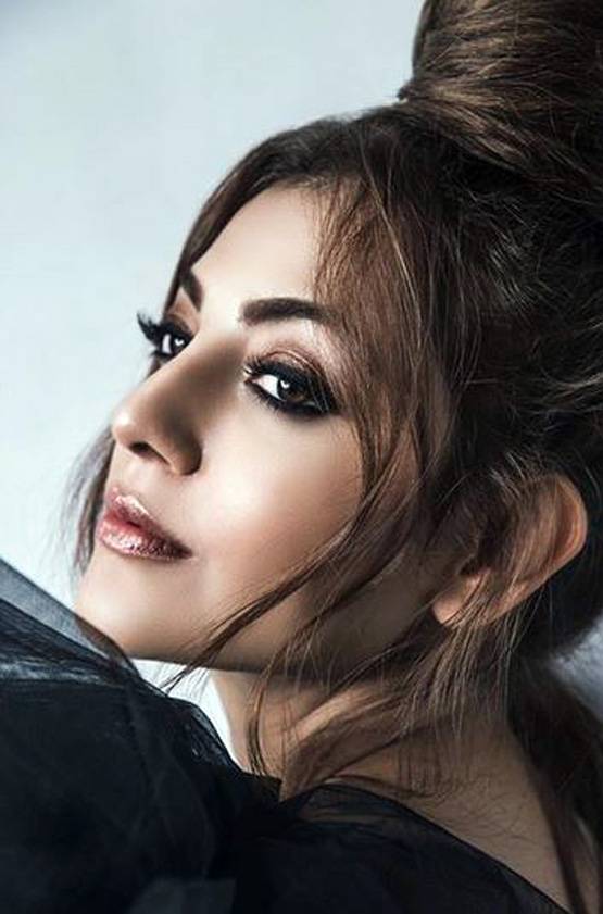 अपने नए फोटोशूट की वजह से सुर्खियां बटोर रही हैं काजल अग्रवाल