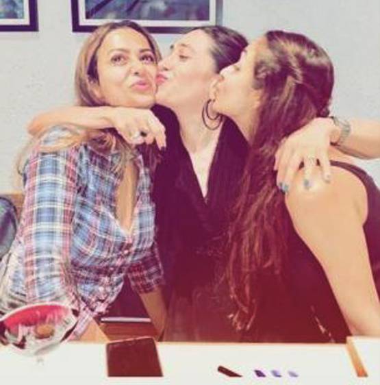 गर्ल गैंग संग मलाइका अरोड़ा ने मनाई ईद, वायरल हैं तस्वीरें