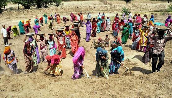 मनरेगा मजदूर का बेटा JEE main में सेलेक्ट, गांव का पहला इंजीनियर