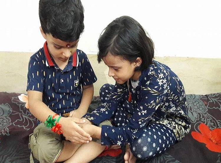 पिता ने मासूमों को भी नहीं बख्शा, पत्नी समेत एक साथ कर दी चार हत्या