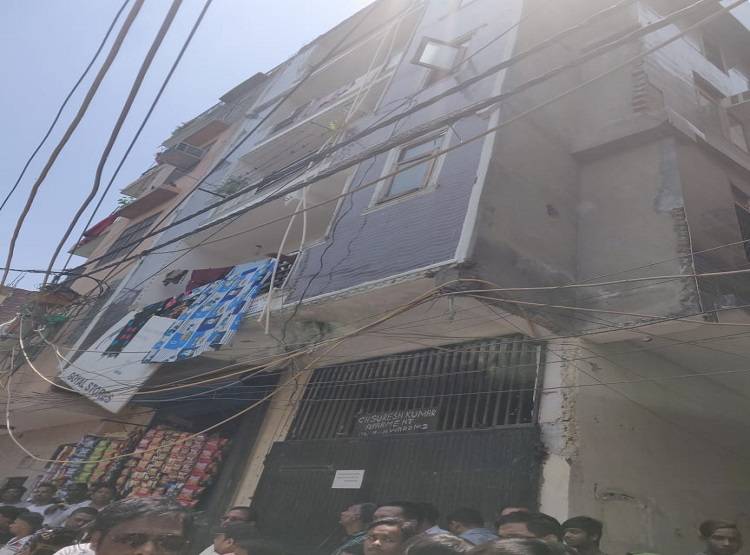 पिता ने मासूमों को भी नहीं बख्शा, पत्नी समेत एक साथ कर दी चार हत्या