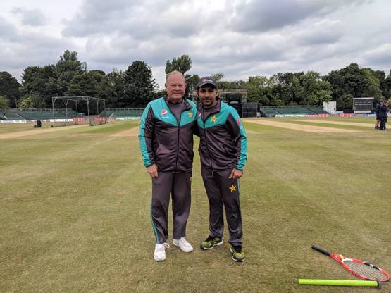 PAK कप्तान के मामा ने किया भारत का समर्थन, कारण जान हो जाएंगे हैरान