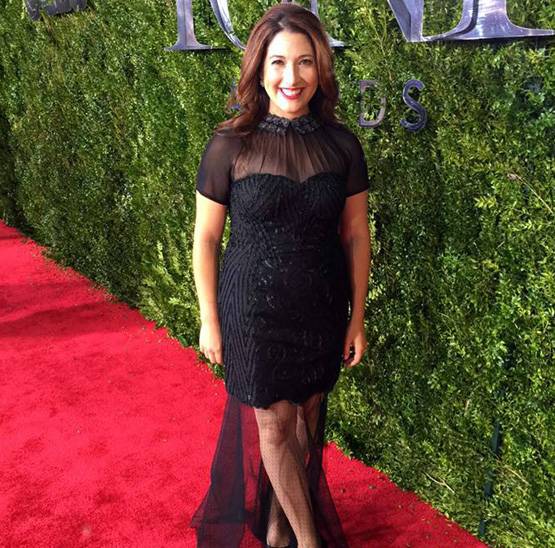 फेसबुक CEO ने बहन Randi को दी बधाई, इंटरनेट यूजर्स करने लगे ट्रोल