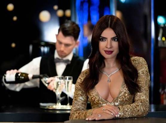 PHOTOS: अब लंदन के मैडम तुसाद म्यूजियम में भी प्रियंका चोपड़ा का स्टैच्यू