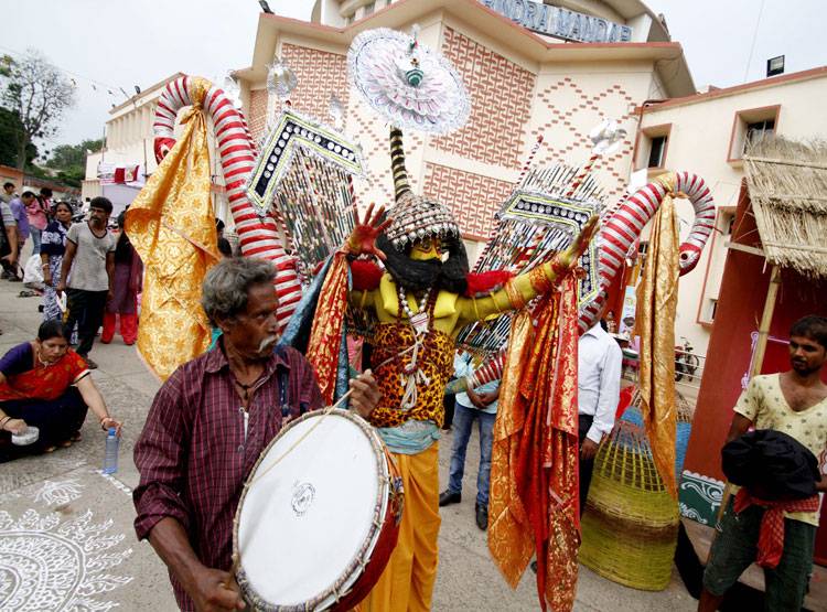 भारत के इस राज्य में मनाते हैं पीरियड्स का जश्न, आज से शुरू हुआ पर्व