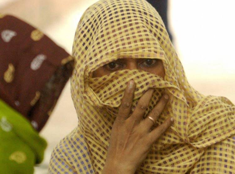 3 कॉल गर्ल्स से 9 हजार में सौदा, नोएडा के फार्महाउस में 9 ने किया रेप