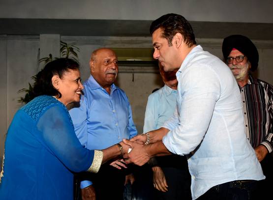 बंटवारे का दर्द झेल चुके लोगों के ल‍िए सलमान खान ने रखी भारत की स्क्रीन‍िंग