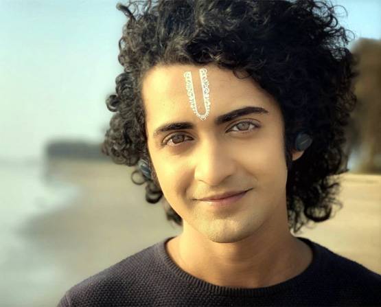 22 साल के राधाकृष्ण फेम सुमेध के बारे में कितना जानते हैं आप?