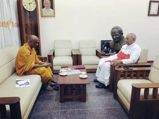 श्रीलंका का वो बौद्ध भिक्षु जिसने 9 मुस्लिम मंत्रियों का करवाया इस्तीफा