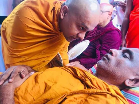 श्रीलंका का वो बौद्ध भिक्षु जिसने 9 मुस्लिम मंत्रियों का करवाया इस्तीफा