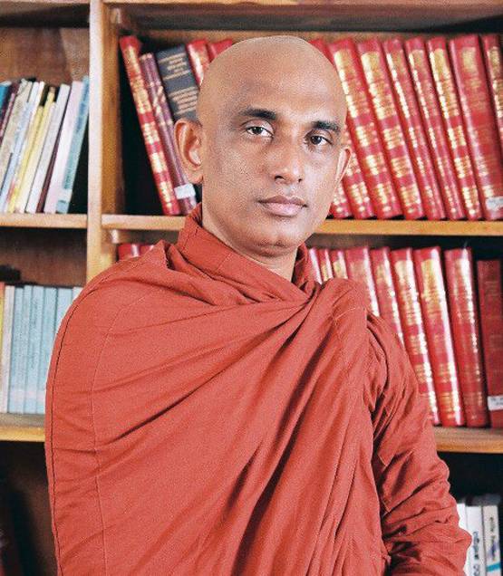 श्रीलंका का वो बौद्ध भिक्षु जिसने 9 मुस्लिम मंत्रियों का करवाया इस्तीफा