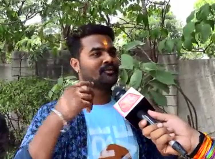 पीएम की मिमिक्री करने वाले ने जेल में उड़ाया नारायण साईं का मजाक