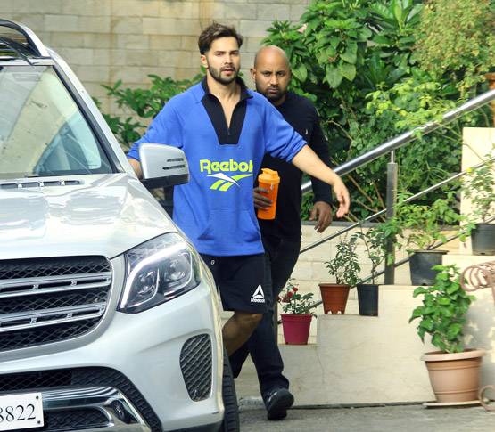 स्ट्रीट डांसर 3D की तैयारी, वरुण धवन का नया हेयर स्टाइल वायरल