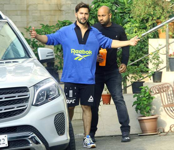 स्ट्रीट डांसर 3D की तैयारी, वरुण धवन का नया हेयर स्टाइल वायरल