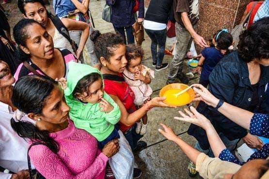 50000 का नोट, लेकिन 2 किलो सेब भी नहीं खरीद सकेंगे