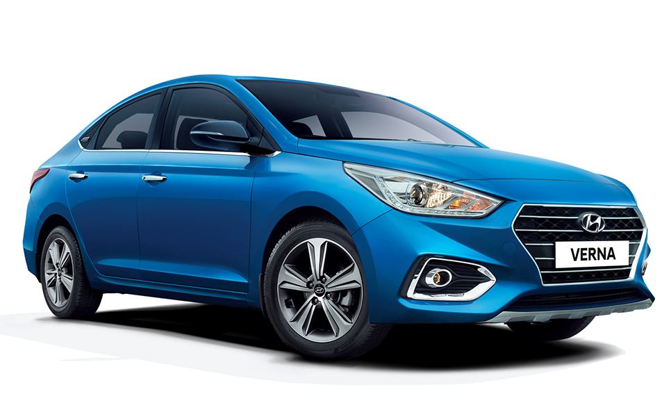 Hyundai की Verna और Santro जैसी कारों पर 1 लाख तक की छूट