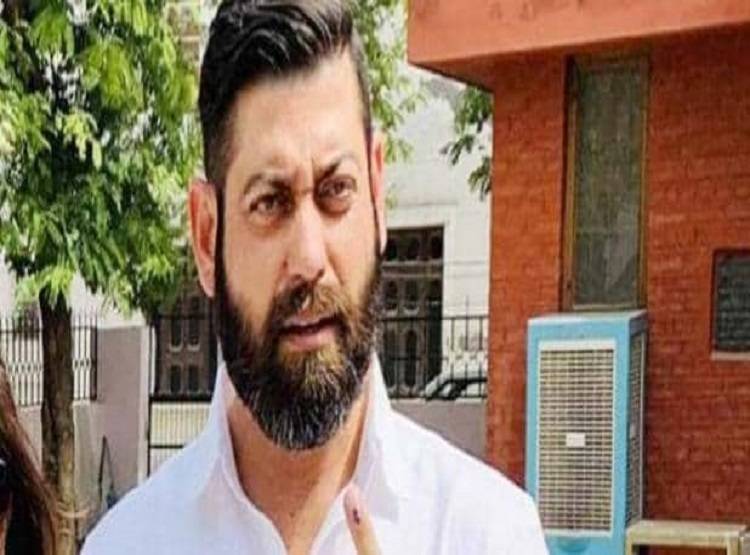 विदेश में बैठे कौशल ने पत्नी की मदद से कराई कांग्रेस नेता की हत्या