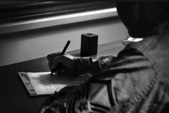 बिना खेले क्रिकेट के मैदान पर ये नौकरियां, 40 लाख तक सैलरी!