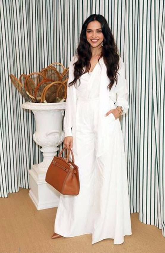 किसके साथ विंबलडन का फाइनल देखने पहुंचीं दीपिका पादुकोण? हर तरफ चर्चा