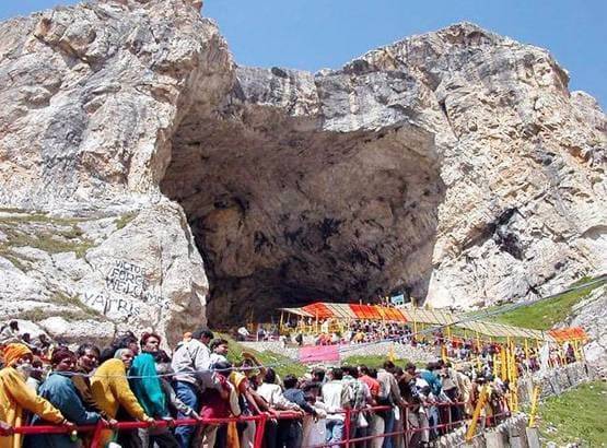 अमरनाथ गुफा के इन 5 अनसुलझे रहस्यों से आज भी अनजान हैं लोग