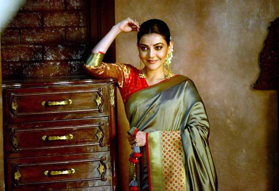 साड़ी में नजर आईं काजल अग्रवाल, चर्चा में है एक्ट्रेस का नया फोटोशूट