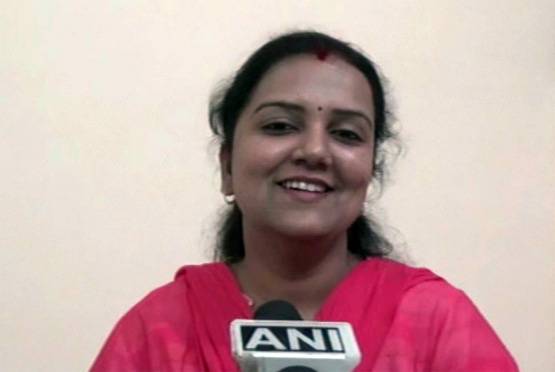 ये है जीनियस कपल, PCS में पति ने किया टॉप, दूसरे नंबर पर आई पत्नी