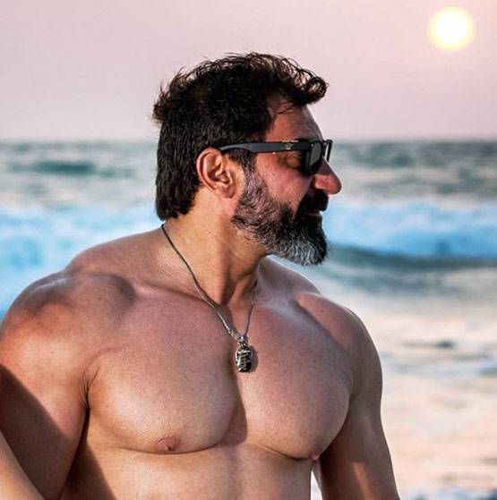 पतले-दुबले नवाब शाह कैसे बने मस्क्यूलर मैन? जानिए फिटनेस सीक्रेट