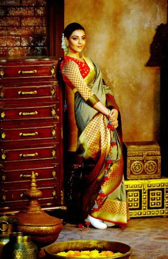 साड़ी में नजर आईं काजल अग्रवाल, चर्चा में है एक्ट्रेस का नया फोटोशूट