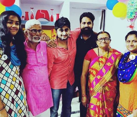 दीपक ठाकुर का फैमिली संग बर्थडे सेल‍िब्रेशन, ल‍िखा ये स्पेशल मैसेज