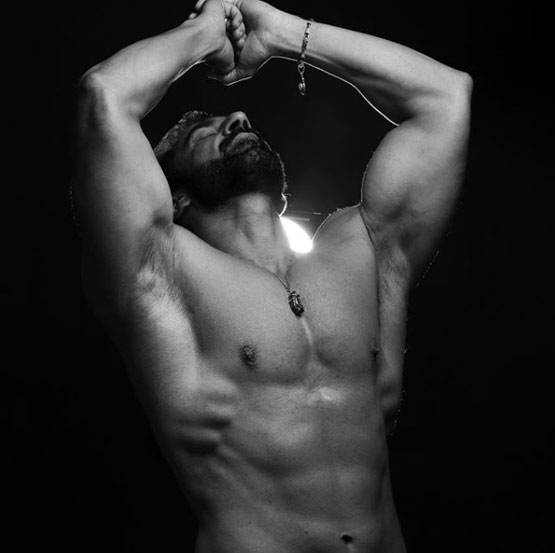 पतले-दुबले नवाब शाह कैसे बने मस्क्यूलर मैन? जानिए फिटनेस सीक्रेट