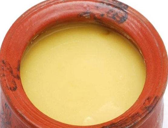 सावन: इन 7 चीजों से करें शिवलिंग का अभिषेक, पूरी होगी मनोकामना