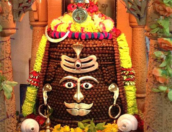 शिवरात्रि पर बन रहा है अद्भुत संयोग, जानें जल चढ़ाने का शुभ मुहूर्त