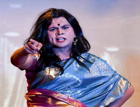 #SareeTwitter: ट्विटर पर चढ़ा साड़ी का खुमार, देखें 10 मजेदार फोटो