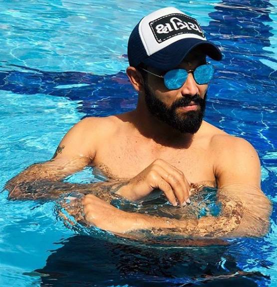 क्रिकेट ही नहीं स्टाइल में भी गुरु हैं रवींद्र जडेजा, सबूत हैं ये तस्वीरें