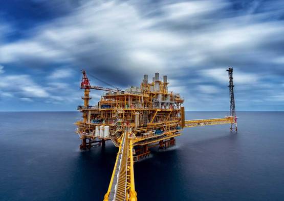 इजरायल के पास बेशुमार तेल भंडार, पर क्यों नहीं करता है खर्च?